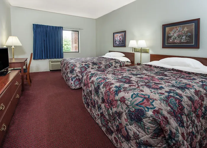 Hotel Super 8 By Wyndham