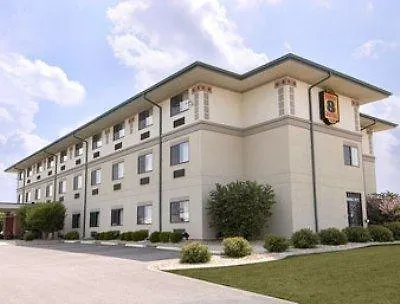 Super 8 By Wyndham Hotel 2*