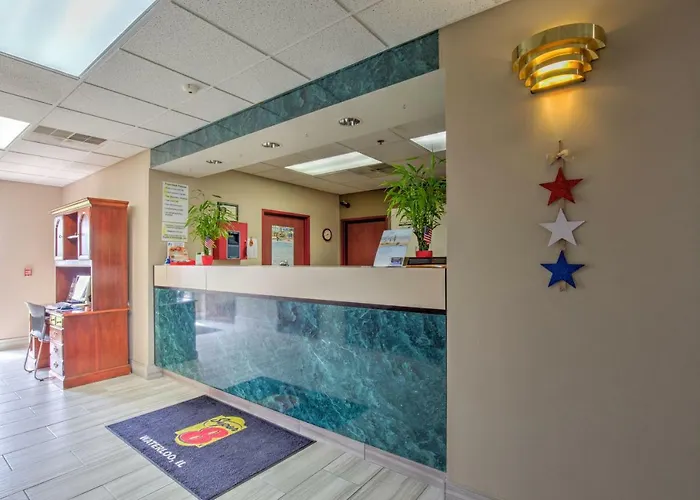 Hotel Super 8 By Wyndham 2*